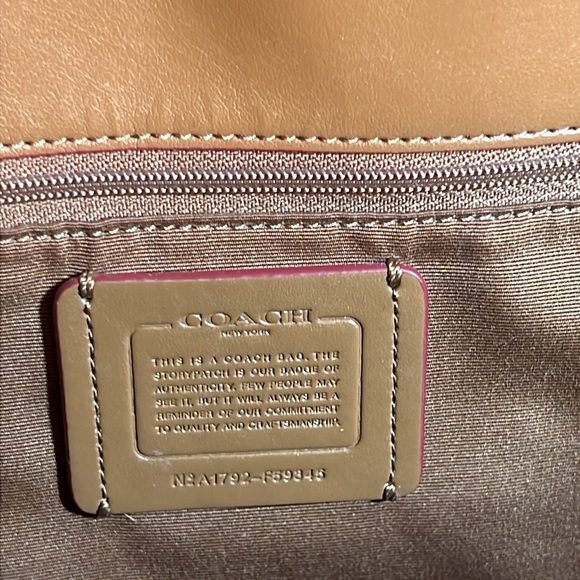 Coach tote - Picture 4 of 5